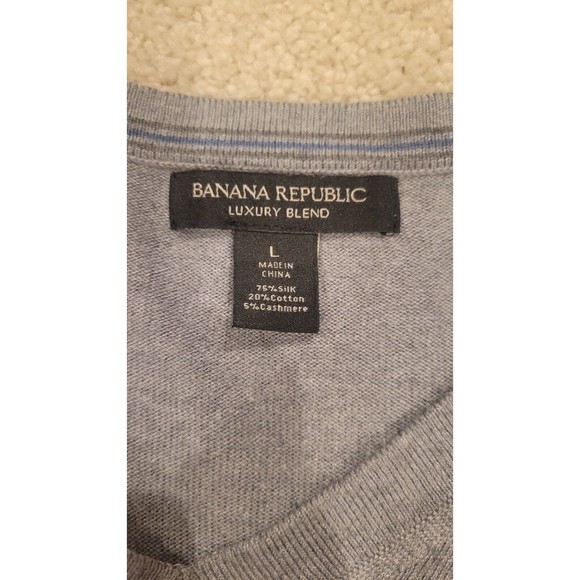 Banana Republic Luxury Blend Silk Cotton Cashmere Vneck Sweater Men's large gray - Picture 3 of 7